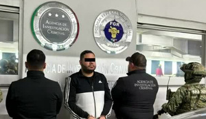 Jair Francisco 'N' cuenta con una orden de aprehensión vigente con fines de extradición a los Estados Unidos.