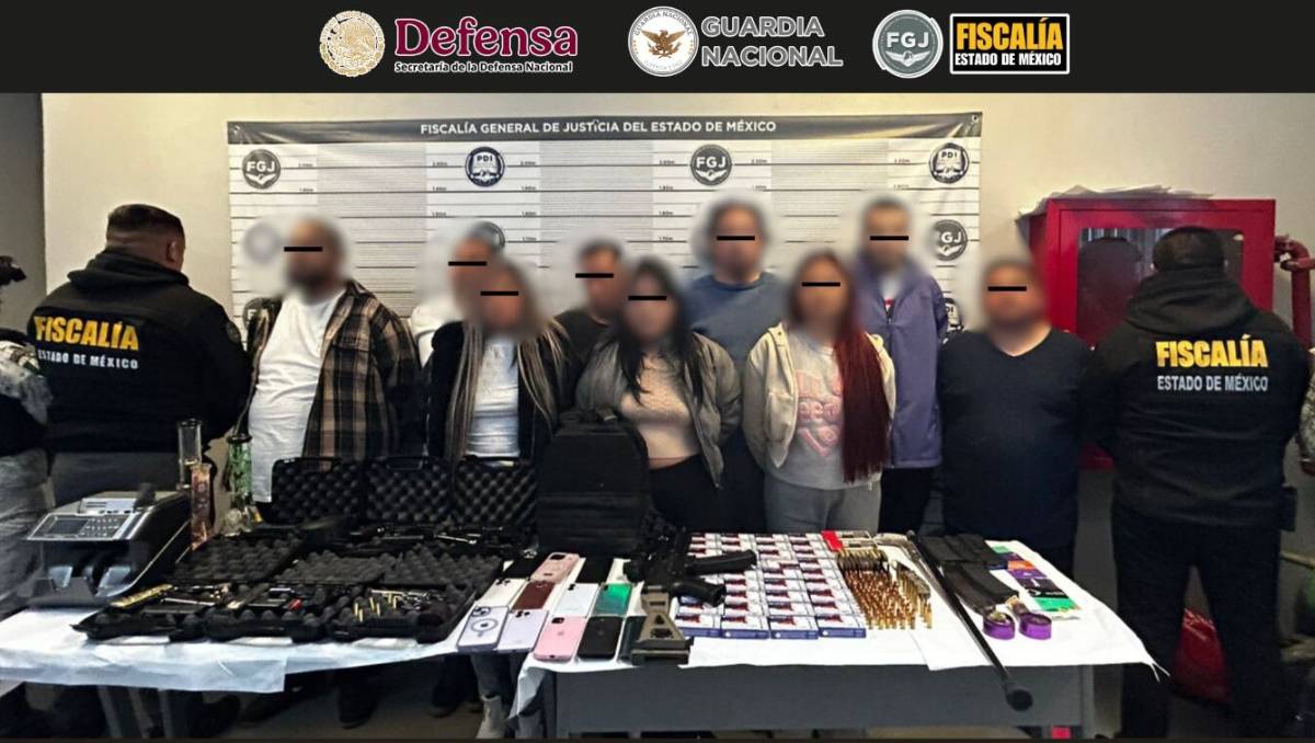 Nueve personas fueron detenidas con armas, así como narcóticos, fueron asegurados en un cateo en el municipio de Tecámac. Especial