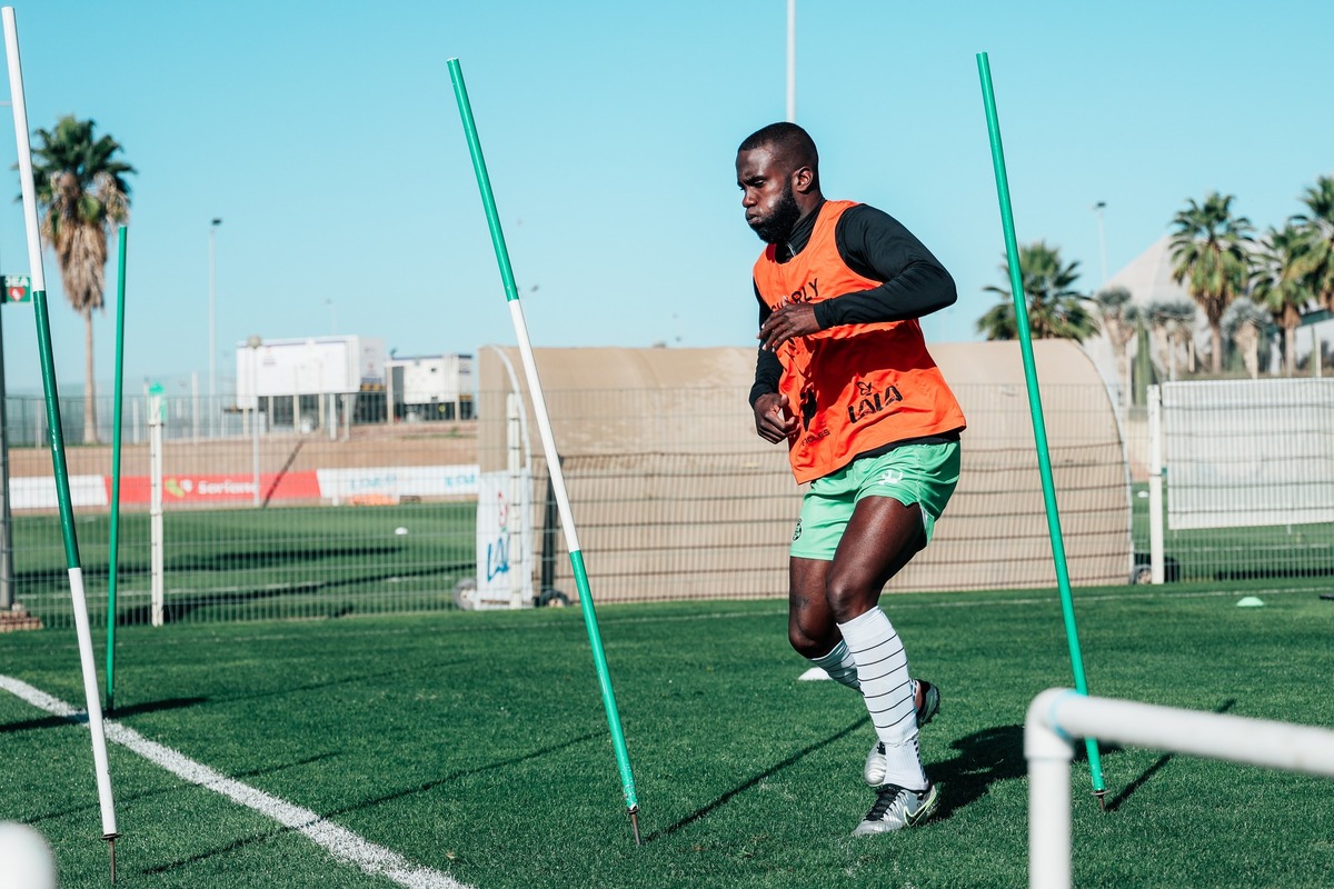 Santos continuará entrenando en el TSM. | Facebook Club Santos