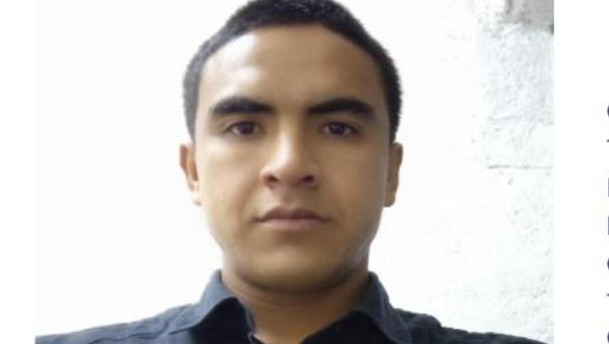 Tomás Zavala Hernández tiene 26 años y es originario de San Luis Potosí. | Ficha de búsqueda.