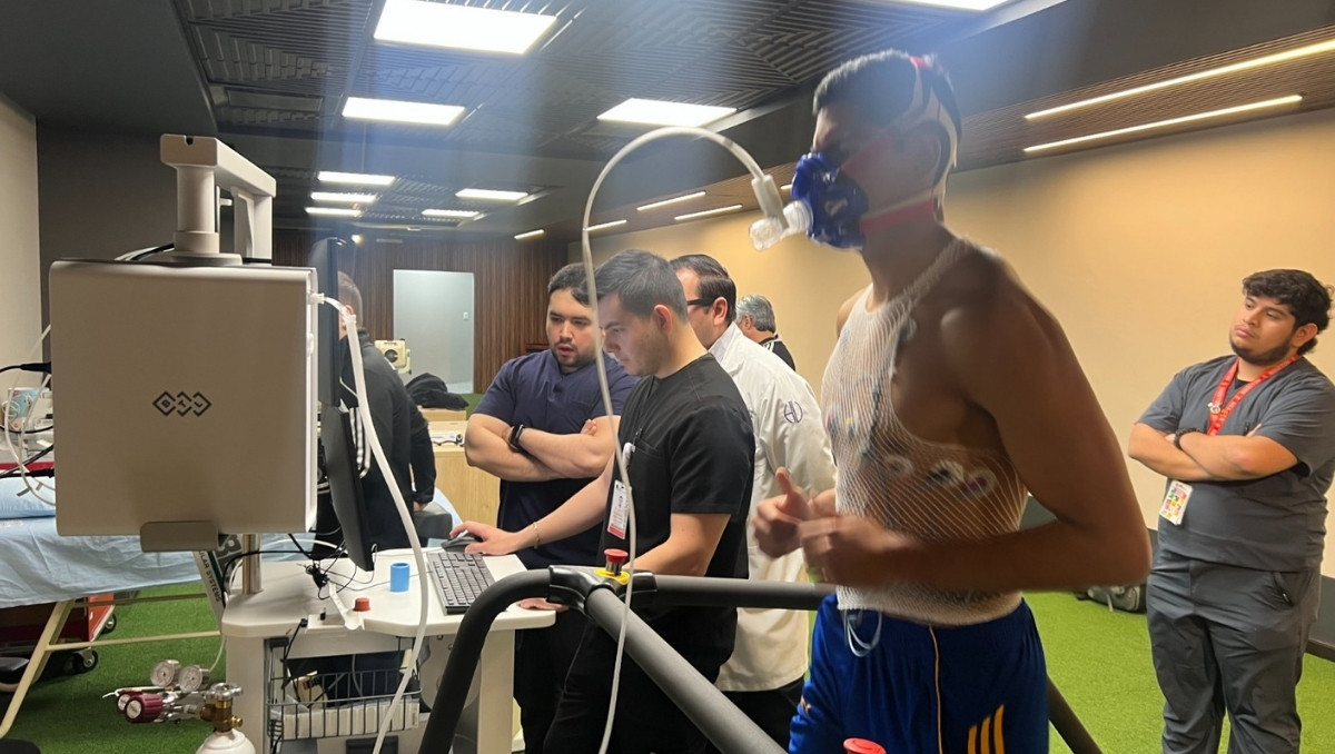 Francisco Reyes realiza pruebas físicas con Tigres