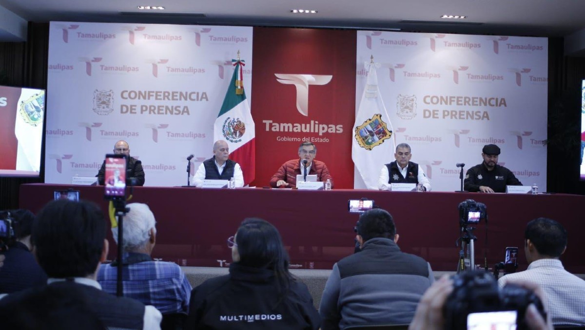 El gobernador Américo Villarreal estuvo acompañado por su gabinete de seguridad. (Cortesía)