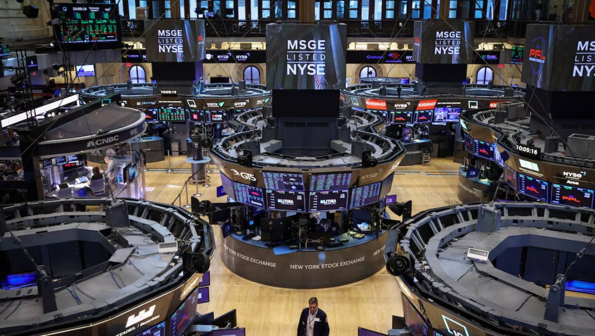 Nasdaq está entre las principales bolsas de valores del mundo y tiene el mayor volumen de intercambio por hora a nivel global. Reuters