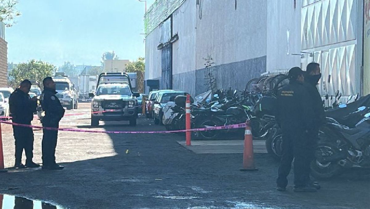 Los asaltantes tomaron la motocicleta de la víctima y dejaron abandonada la suya. Foto: (Especial)