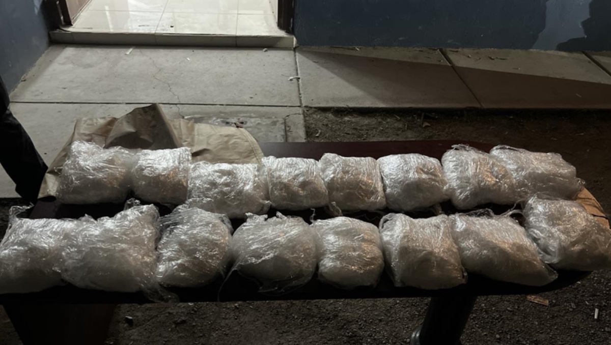 Aseguran 16 kilos de metanfetamina en Coahuila