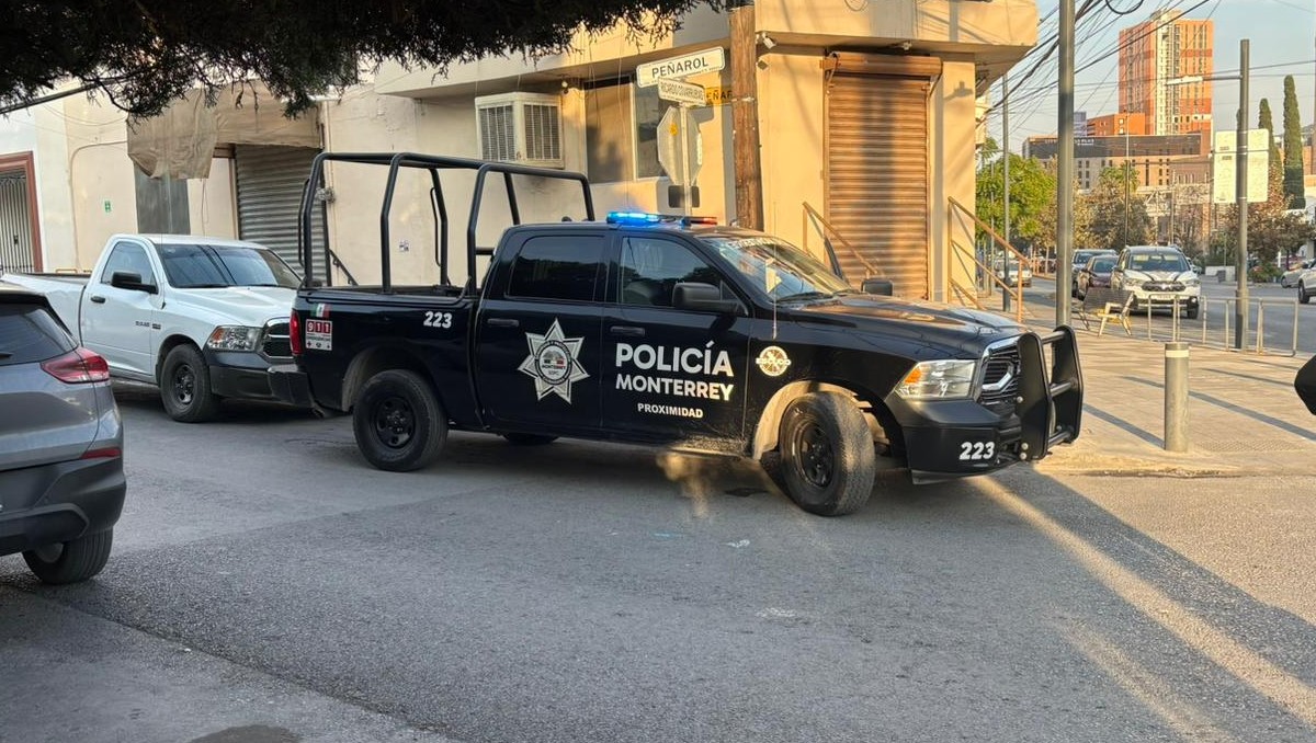 El hombre fue asaltado en calles de la colonia Estadio, en el municipio de Monterrey. Foto: Ángel Mercado