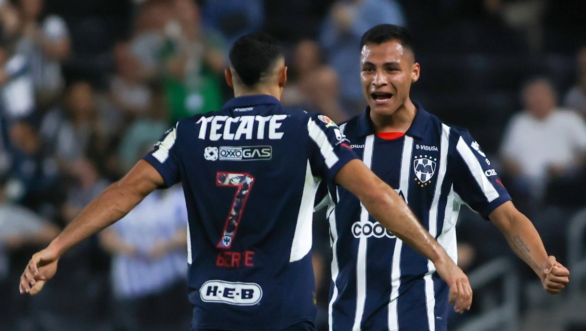 Roberto De la Rosa ve como un reto la posible salida de Berterame (Imago7)