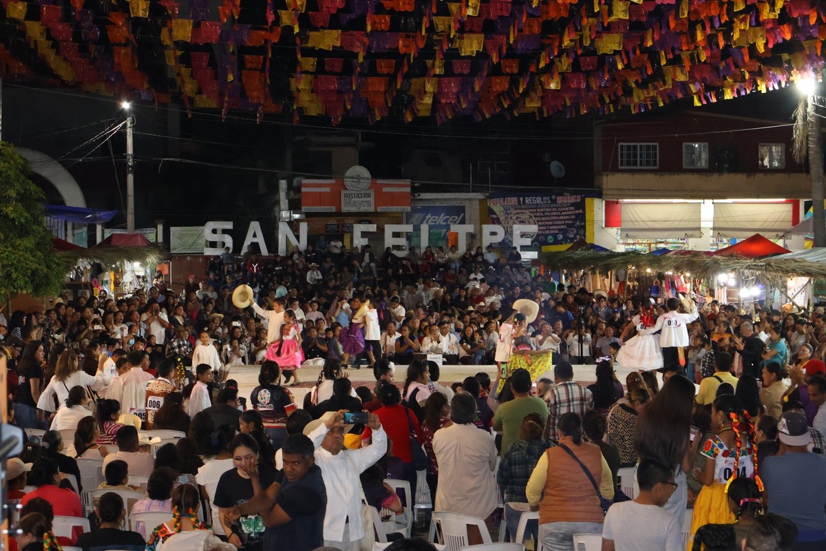 Segundo Concurso Nacional de Huapango. (Wendy Salazar)