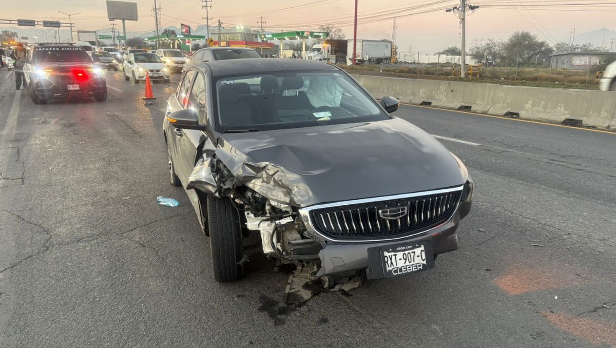 La vialidad de la arteria se vio afectada desde la avenida Sendero | Pedro Delgado