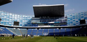 El Gobierno de Puebla pagó más de 6 millones de pesos por arreglar la cancha del Estadio Cuauhtémoc, la cual ha tenido problemas en el inicio de la Liga MX