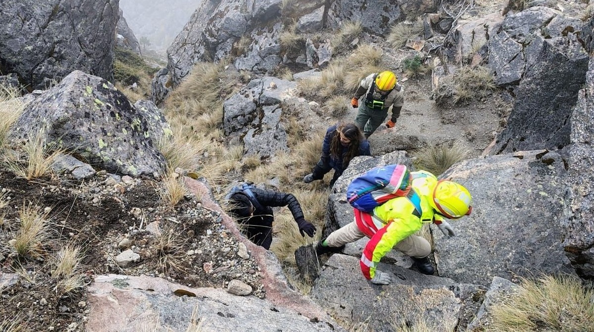 Brigadistas del estado y Zapotlán el Grande llevaron a cabo el rescate (Foto: Cortesía)