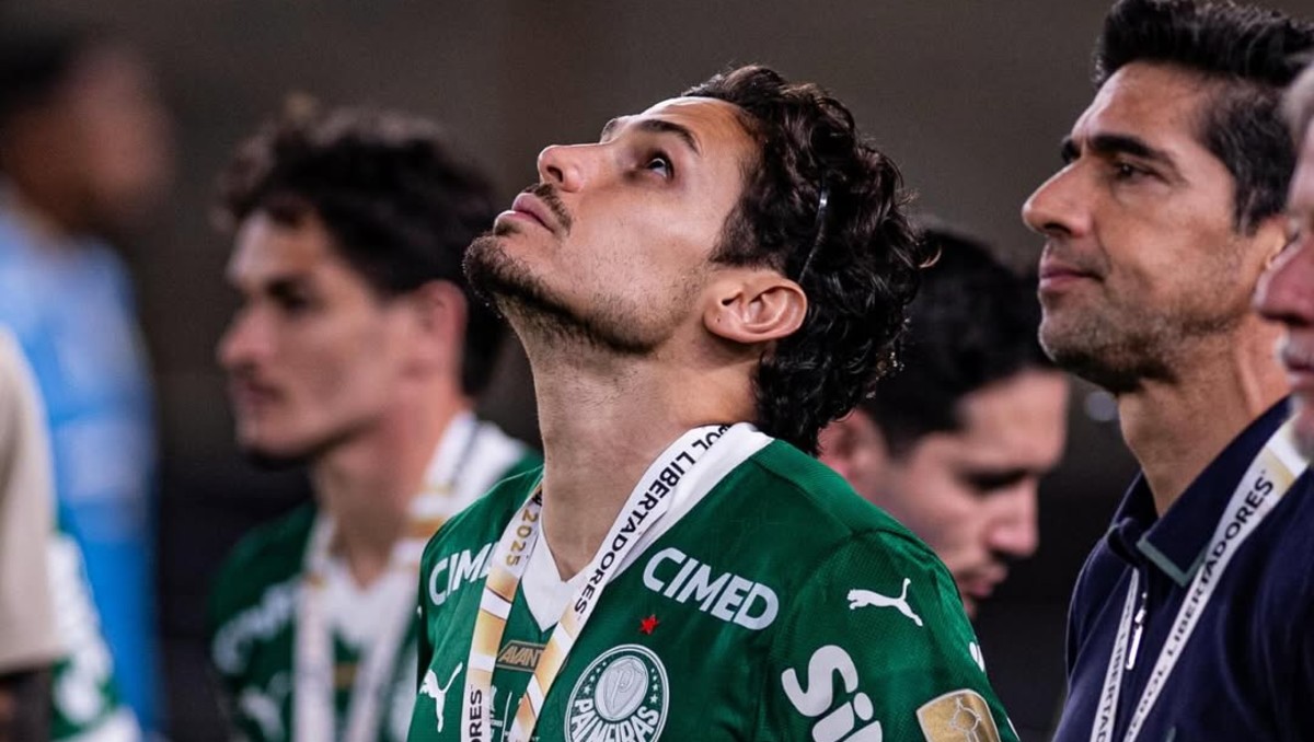 ¿Se puede caer? DT del Palmeiras pone suspenso en el fichaje de Raphael Veiga al América: "Cuento con él"