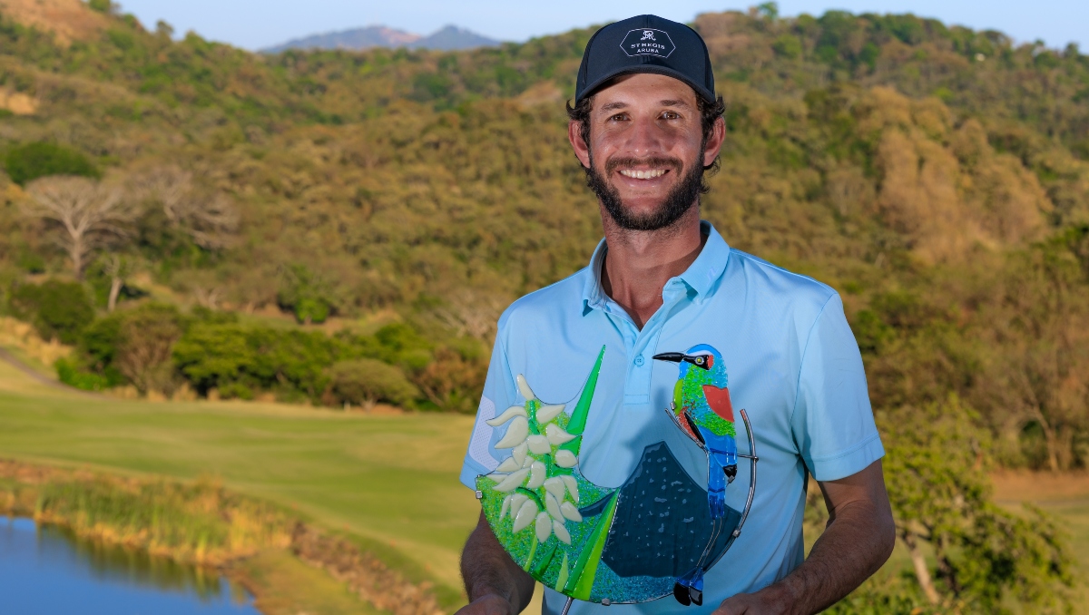 Manuel Torres conquista el torneo El Salvador Open Championship III de la Gira Profesional Mexicana (Cortesía)
