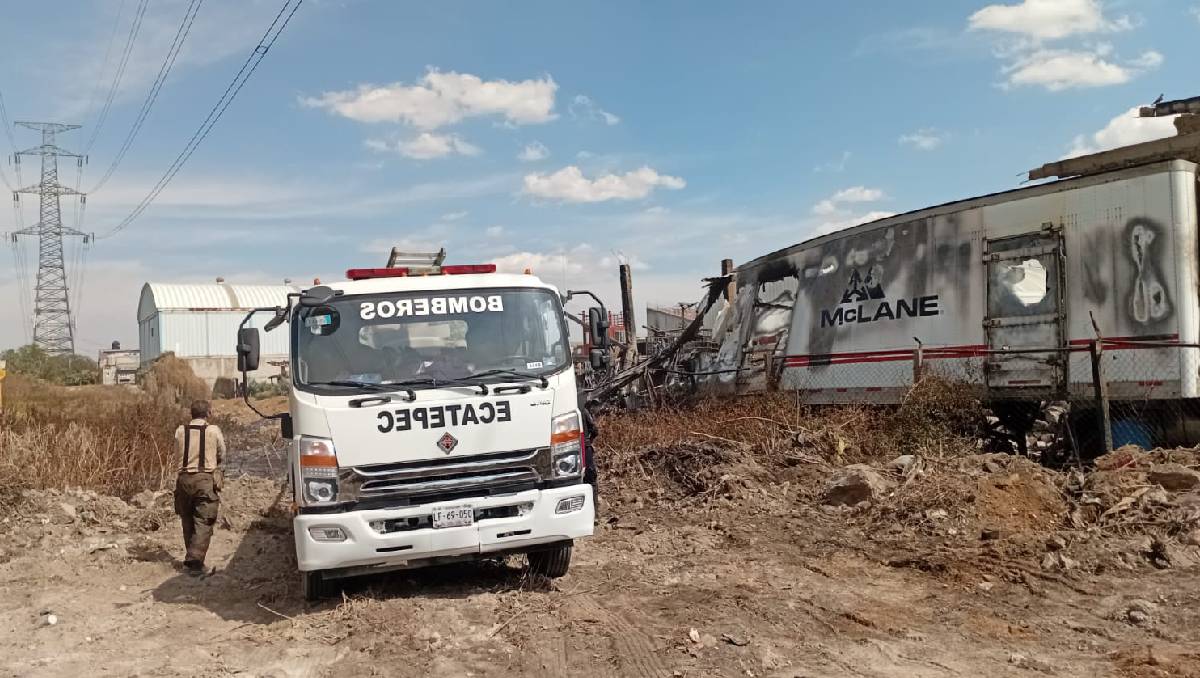 Azucena Cisneros señaló que con el programa los ciudadanos ya no tendrán que tirar la basura en las barrancas. Foto: (Especial)