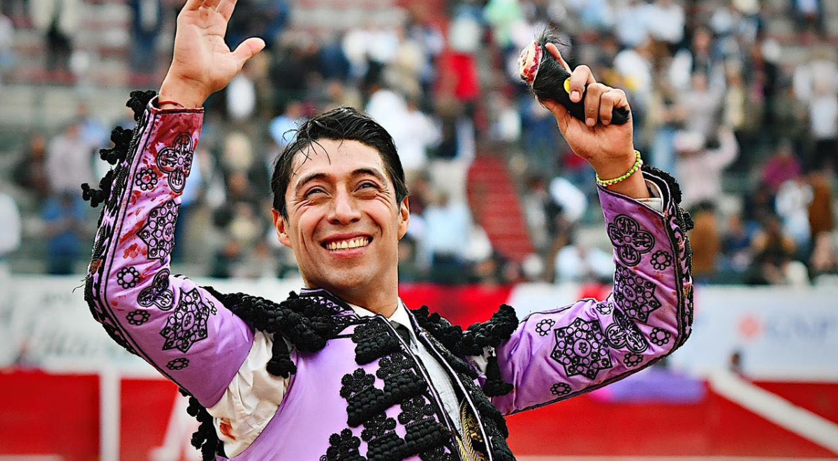 Flores se repuso a una embestida y cortó una oreja en la Nuevo Progreso (Foto: Cortesía Plaza Nuevo Progreso)