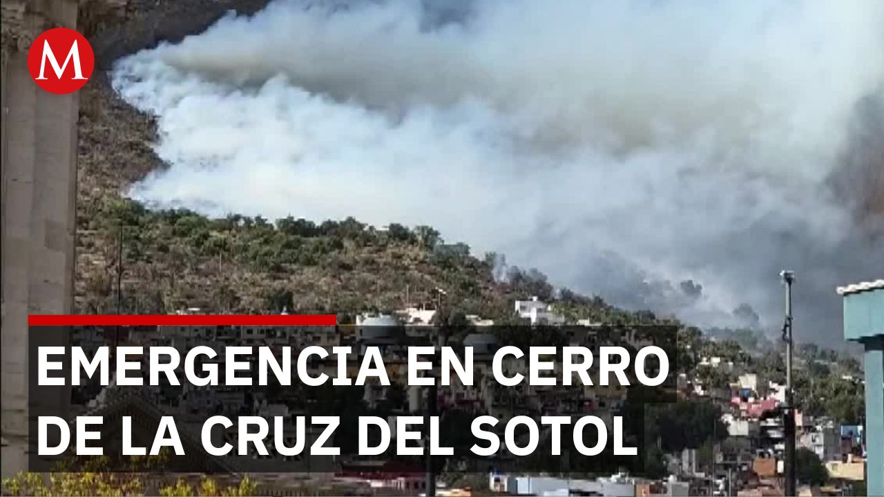 Fuego en el Cerro de la Cruz: Bomberos combaten intenso incendio en Pachuca