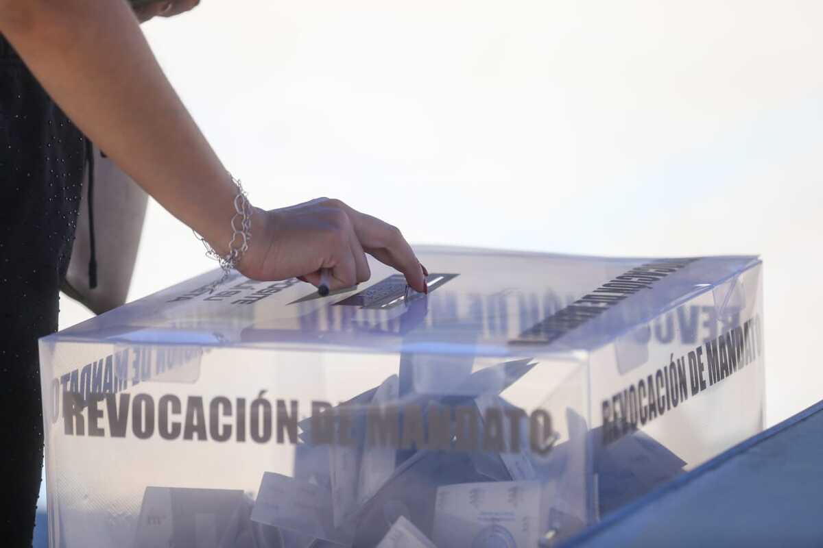 PT en Oaxaca anuncia impugnación de consulta para revocación de mandato