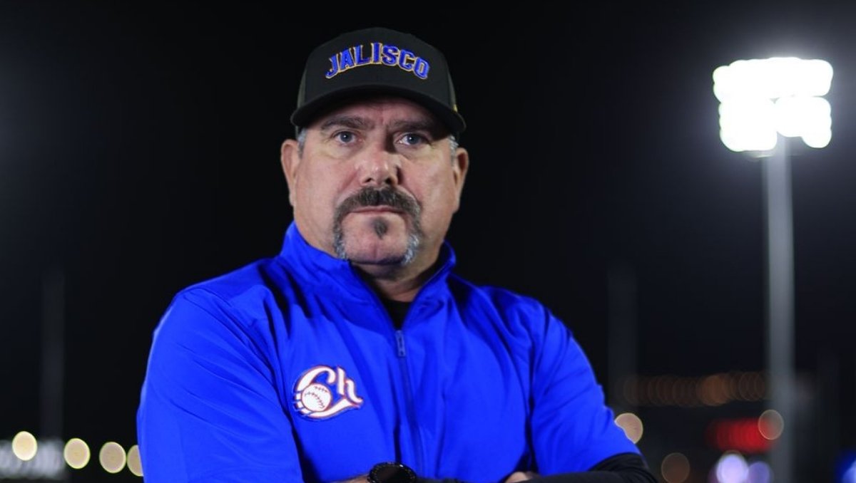Benjamín Gil, el manager que hace historia en el beisbol mexicano (Cortesía Charros)