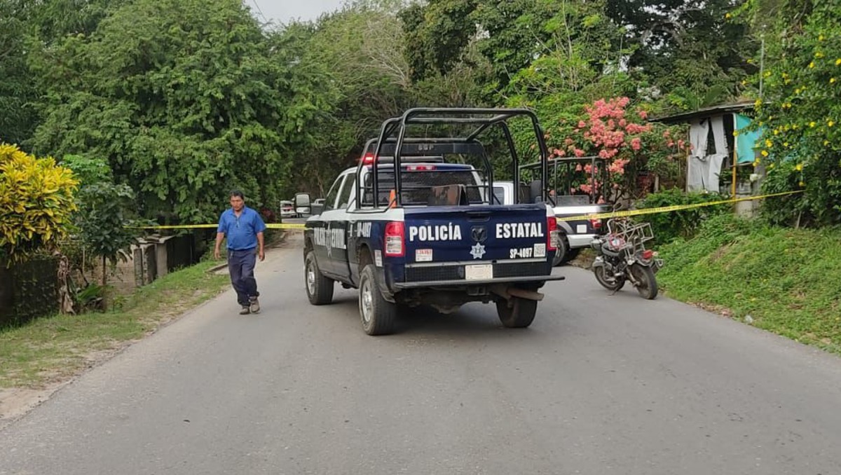 Los detenidos viajaban en el automóvil de la docente, donde intentaban escapar. | Foto: Especial