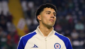 Ofertas de PAOK por Jorge Sánchez no convencen a Cruz Azul