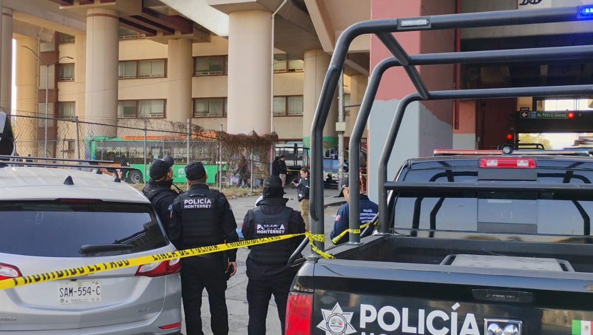 La víctima cayó de una altura cercana a los 15 metros. Foto: Brandon Pereyra