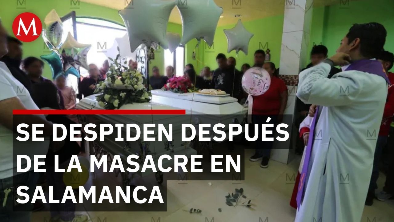 Familiares y amigos despiden a 2 de los asesinados en la masacre de Salamanca
