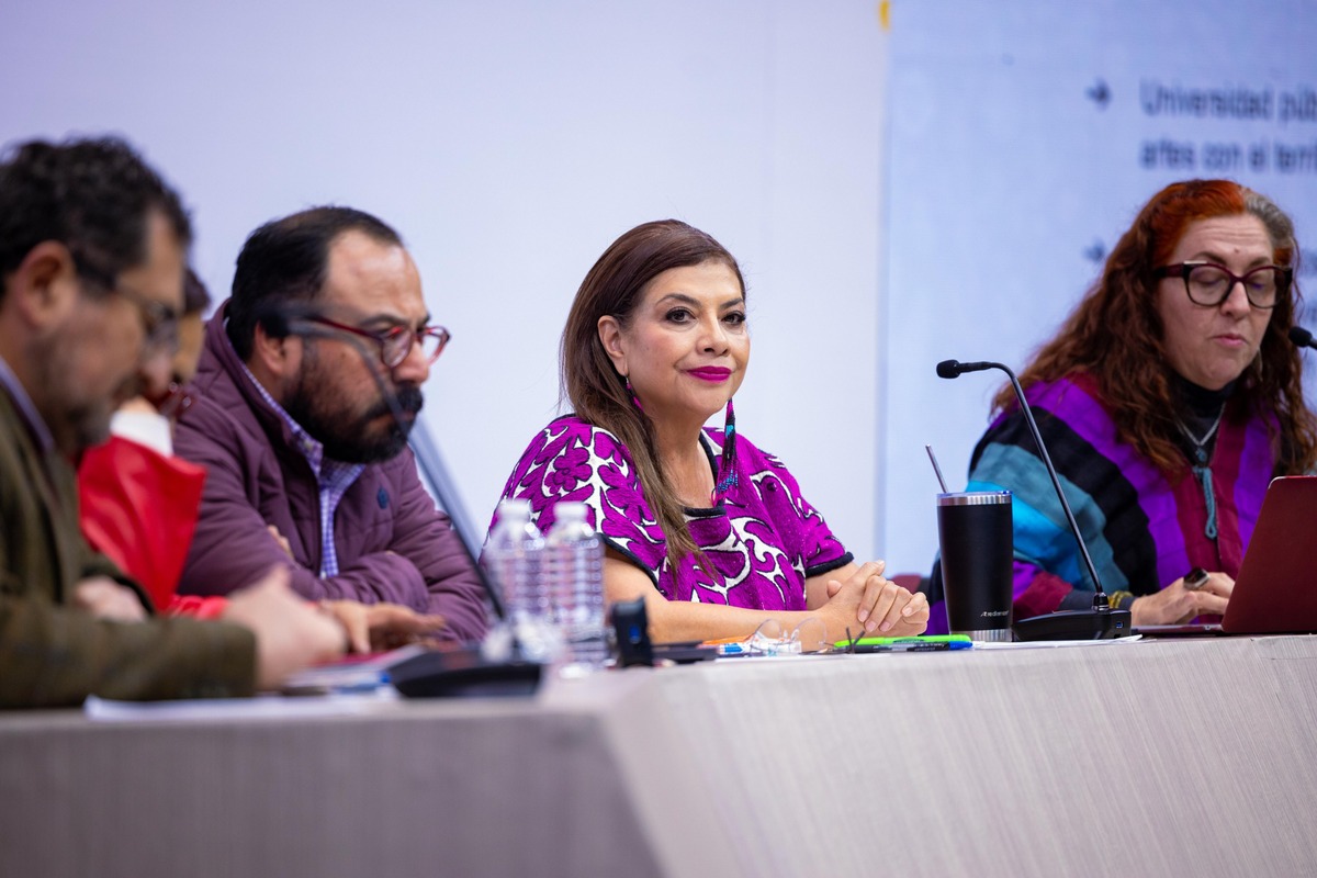 La mandataria local indicó que actualmente se ha despejado la plaza Pino Suárez. (Foto: especial)