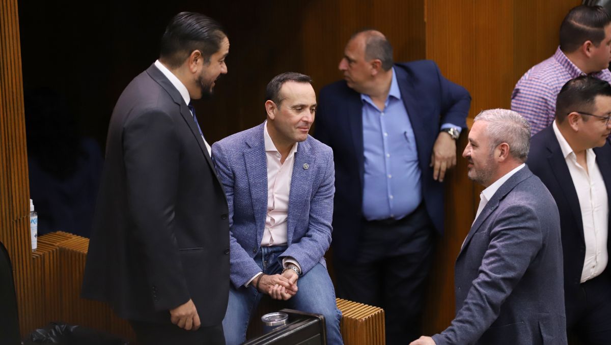 Las posturas entre legisladores siguen confrontadas por el Presupuesto. Luis Guerra