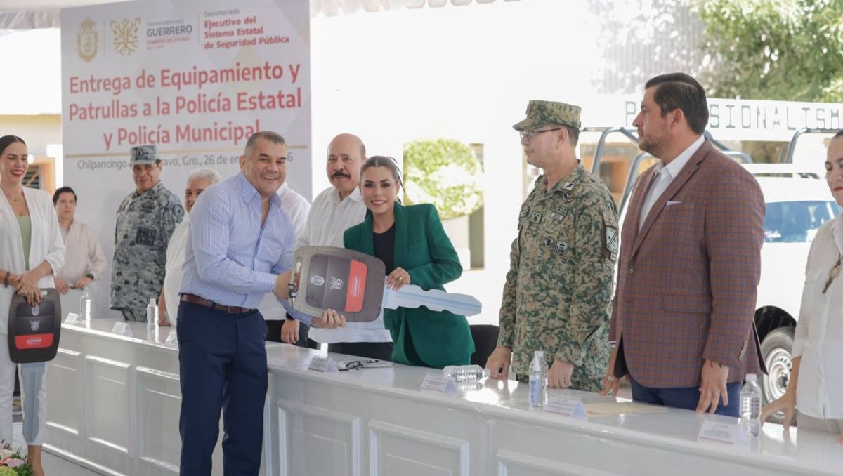 Refuerzo a la seguridad con patrullas en Guerrero.