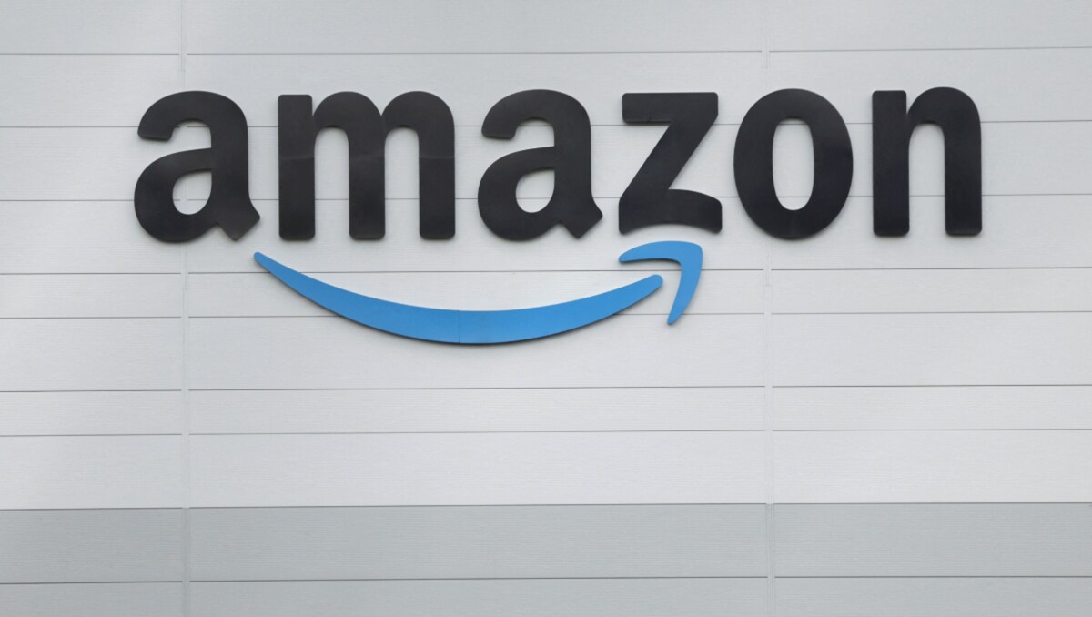 Amazon, fundada por Jeff Bezos, se encuentra en un proceso de adopción de herramientas de inteligencia artificial. Foto: Reuters