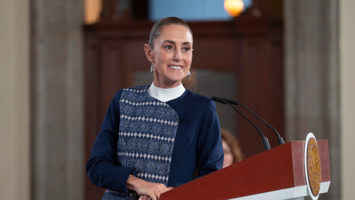 Claudia Sheinbaum en conferencia de prensa desde Palacio Nacional habla sobre reunión con banqueros. Foto: Especial