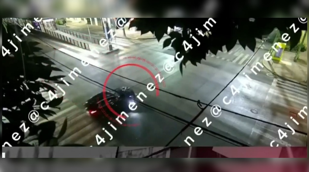 El conductor de la camioneta responde al nombre de Héctor 'N'. (Foto: especial)