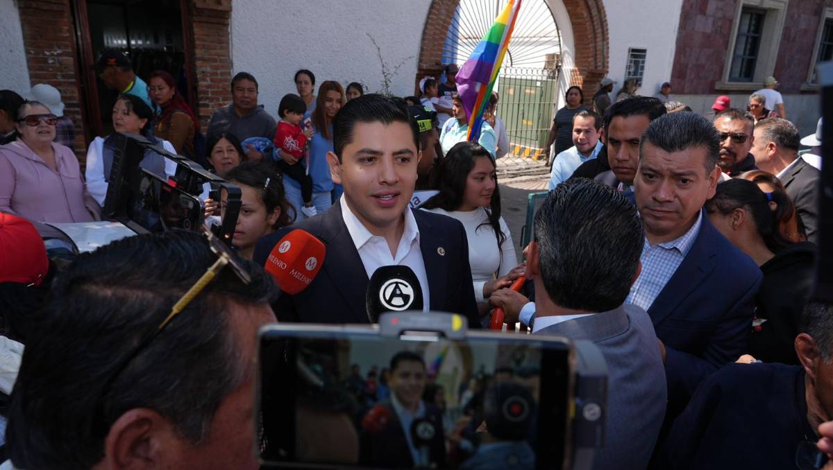 El diputado Carlos Martínez Zurita afirmó que no se permitirá promover a familiares hasta tercer grado ni vínculos sentimentales. Especial