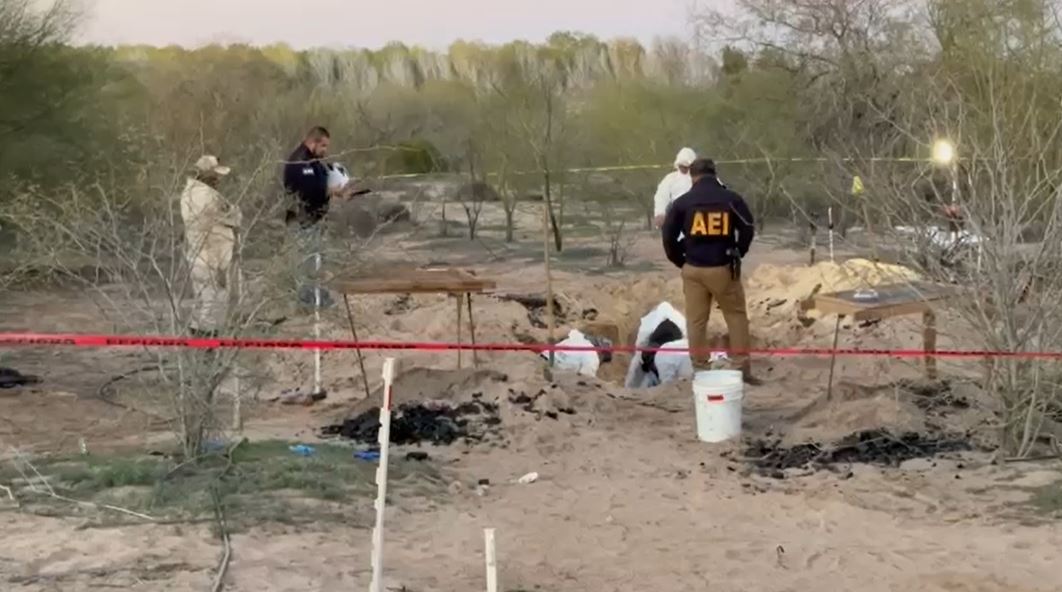 Fiscalía de BC identifica 6 de los 22 cuerpos encontrados en fosas de Mexicali