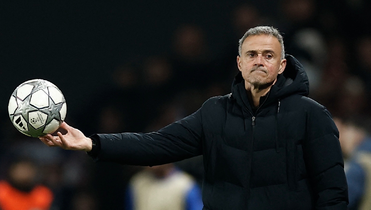 Luis Enrique aún ve favorito a su PSG en la Champions, a pesar de tener que disputar Playoffs (Reuters)