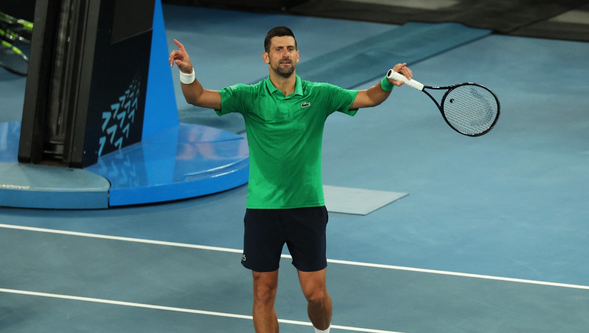 Novak Djokovic logra "afortunada" clasificación a Semifinal del Abierto de Australia (Reuters)