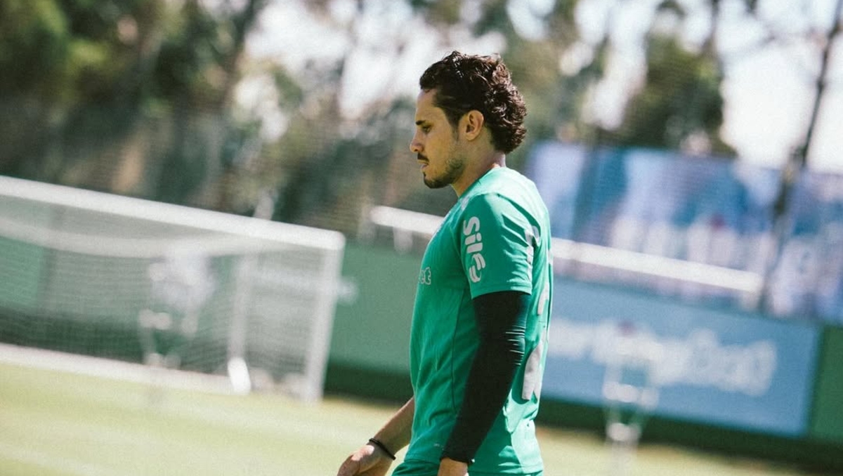 América y Palmeiras acuerdan los detalles para la transferencia de Raphael Veiga (Instagram @raphaelveigaa)