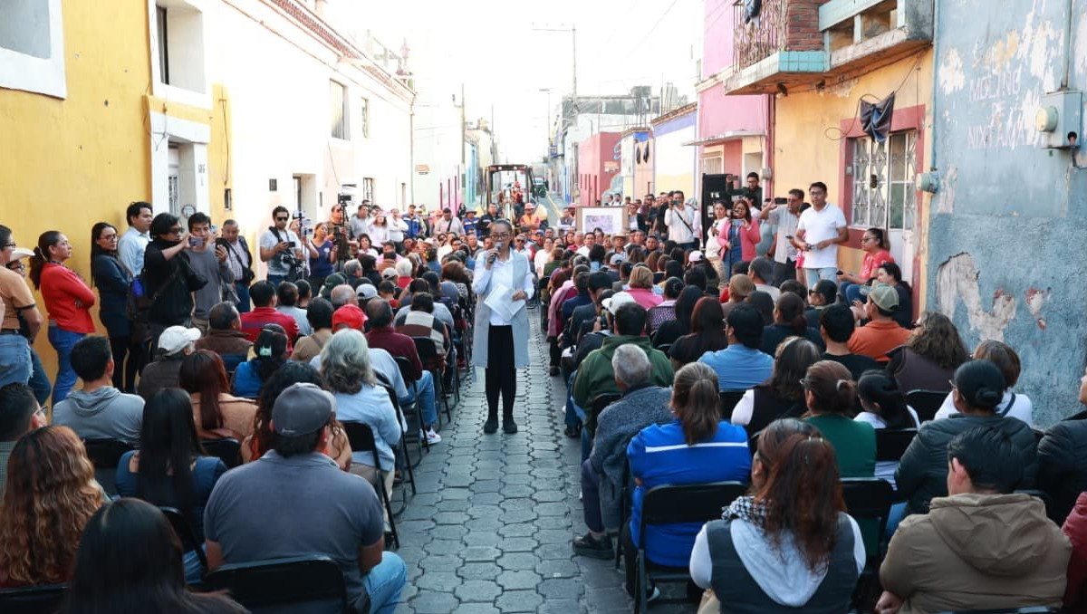 Ariadna Ayala da inicio a rehabilitación de la calle 5 Norte en Atlixco | Especial