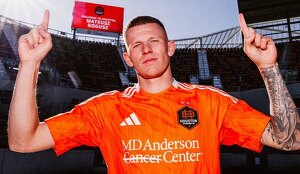 Cruz Azul se liberó de una plaza de jugadores No Formados en México luego de que el Houston Dynamo hiciera oficial la contratación de Mateusz Bogusz.