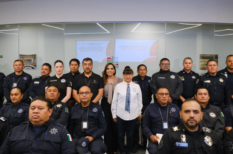 Mara Lezama encabeza clausura de capacitación especializada en seguridad rumbo al Mundial 2026