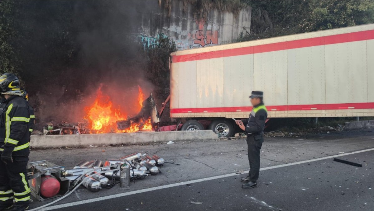 Incendio en carretera México-Toluca provoca afectaciones | X: Guardia Nacional