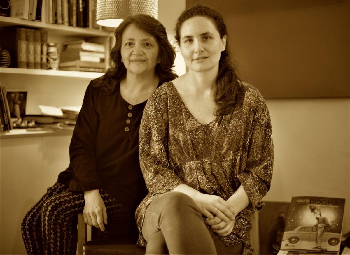 Reyna Aguiar Basurto y Adriana Martínez Noriega, fundadoras de 'Antidogma'. (Foto: Especial)
