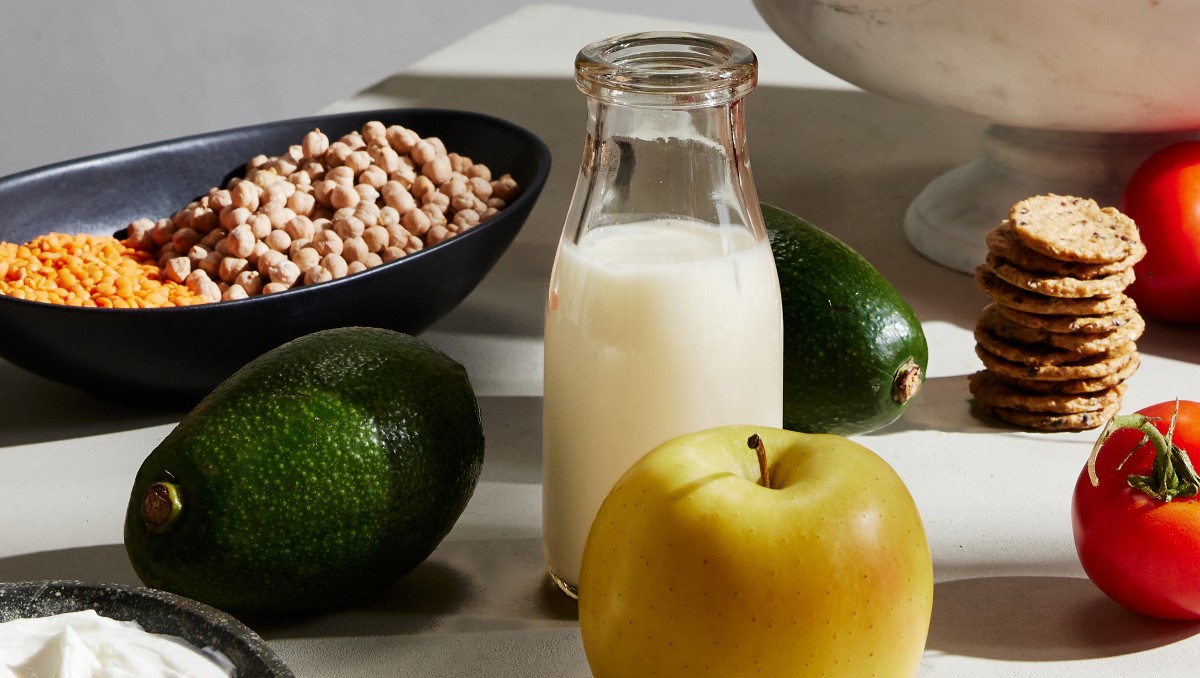 Los cereales, frutas, verduras y las legumbres contienen mucha fibra dietética. | Foto: The New York Times