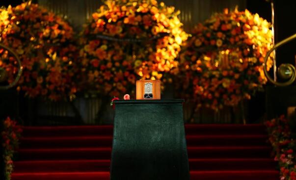 Las cenizas de Juan Gabriel en Bellas Artes. 