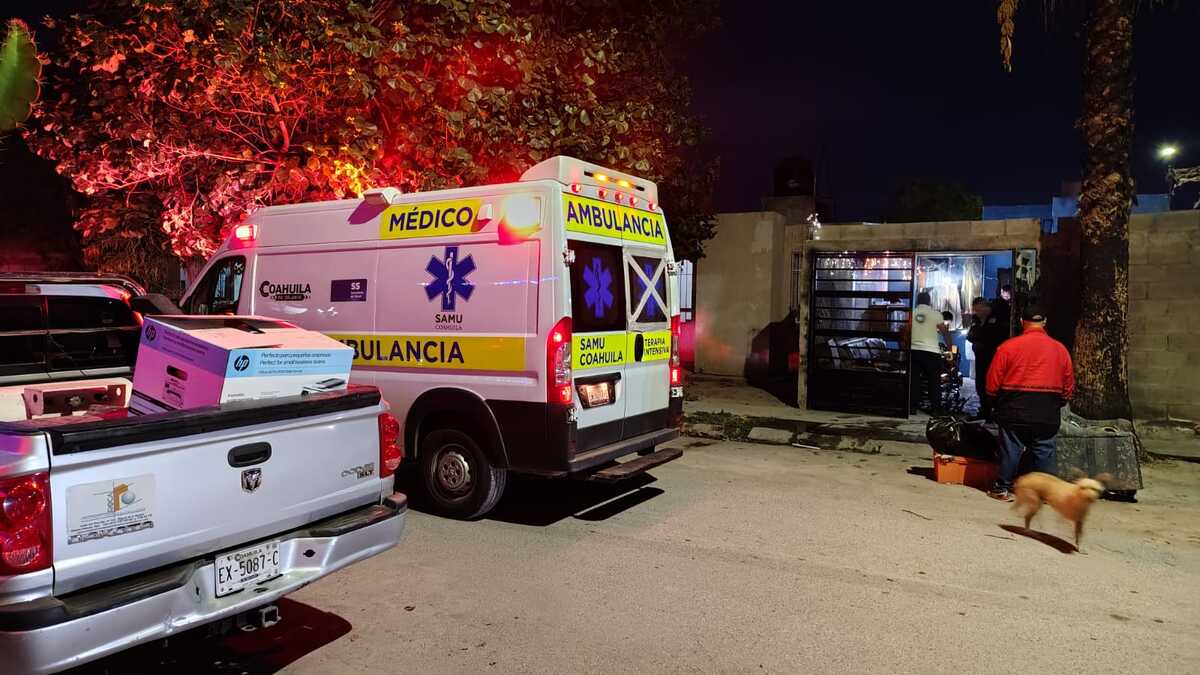 Fue trasladado de emergencia al Hospital General de Torreón; autoridades ya investigan los hechos.| Especial.