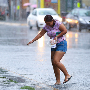 Un viernes con tormentas en las zonas altas de Nuevo León, y chubascos en el área metropolitana es lo que se pronostica para Monterrey.