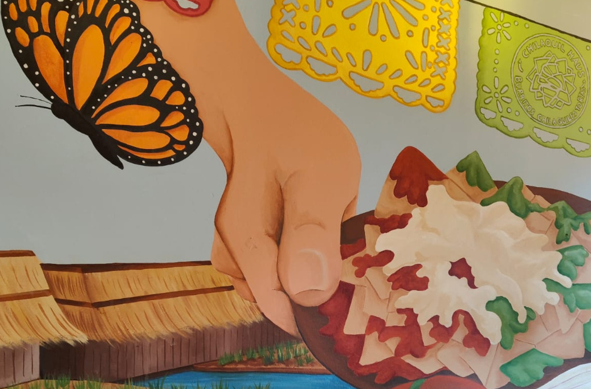 Chilaquil Haus, un lugar lleno de murales y la sazón del Bajío | Especial