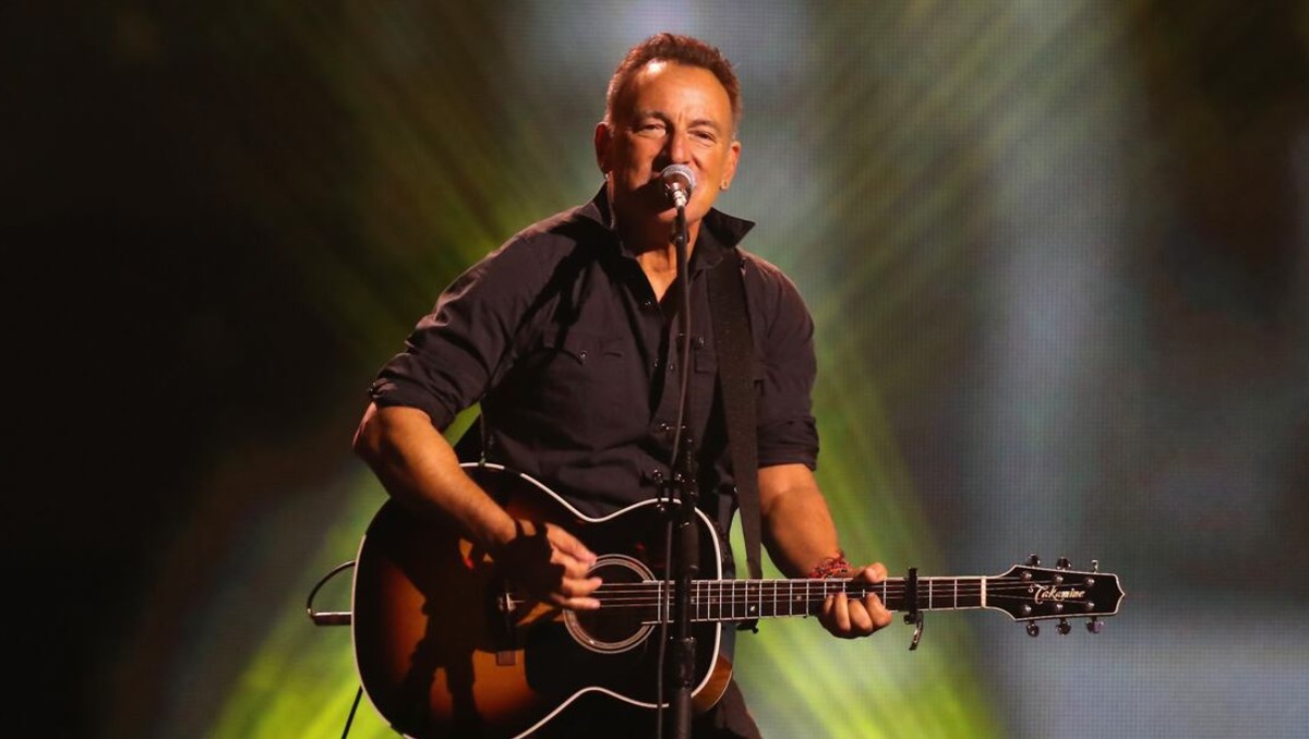 El cantante presentó la canción por primera vez en vivo. | AFP