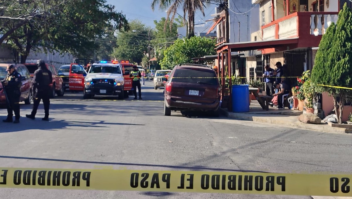 Los hechos fueron reportados momentos antes de las 10:00 de la mañana en el cruce de las calles Pizarra y Truchas. | Agustín Martínez