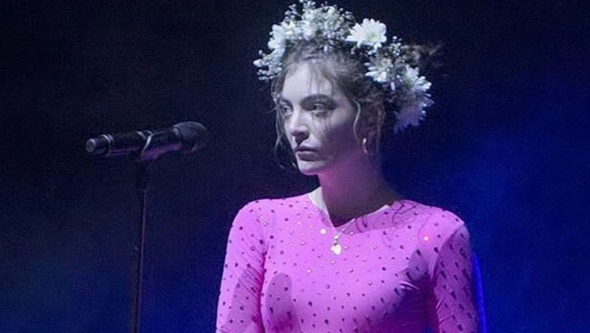 Lorde explota contra ICE y dona a la Red de Defensa de los Inmigrantes